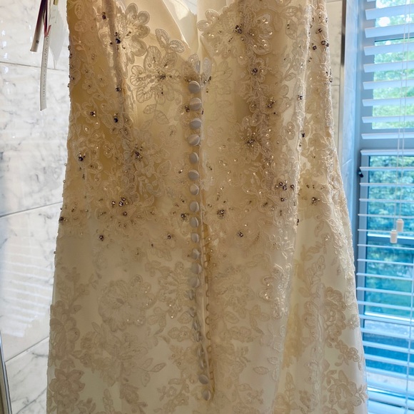 Mori Lee Bridal Gown - Picture 7 of 8